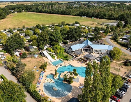 Camping Parc de Fierbois 5* - Sainte-Catherine-de-Fierbois, Centre - Image 3