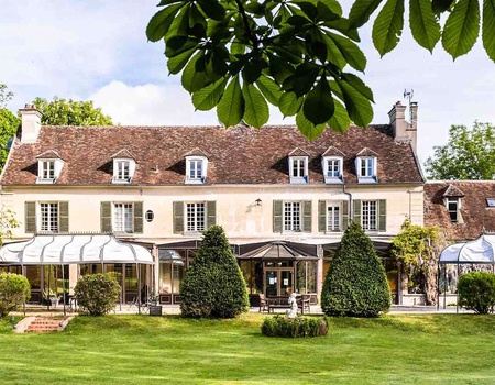 Week-end bistronomique et détente avec spa dans une demeure de charme en Essonne - 4* - 2