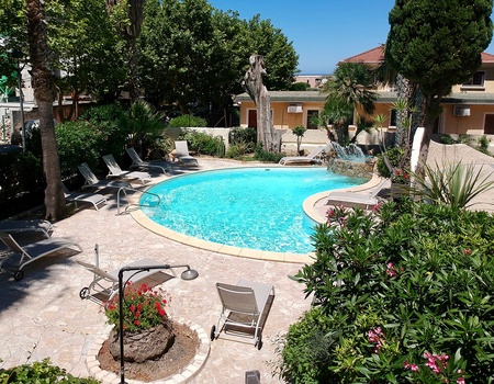 Hôtel Le Splendid 2* ( avec vols réguliers ) - 1