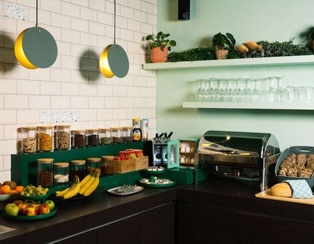 Séjournez dans une oasis de verdure à côté du WTC Amsterdam - 3* - 3