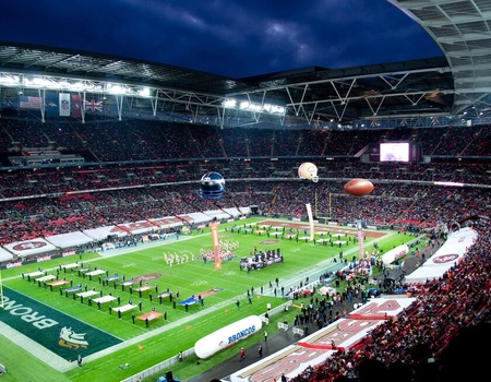 Matchs NFL - Football américain à Londres (Wembley Stadium) + Hôtel 3* - Londres, Grande Bretagne - Image 2