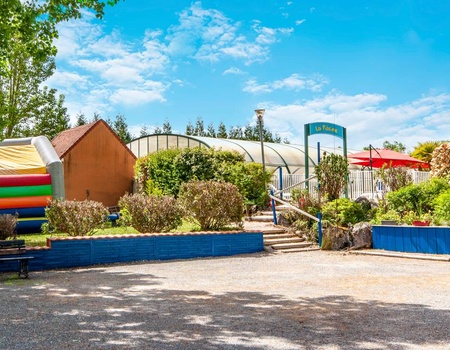 Camping les Etangs du Plessac 4* - 2