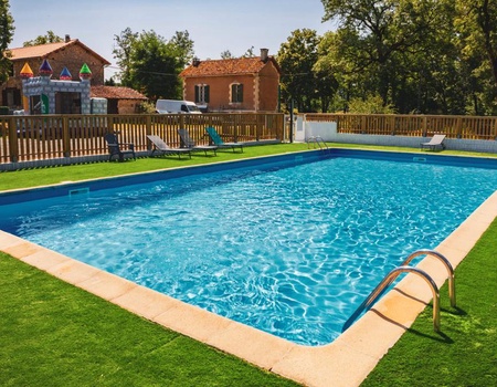 Camping D'auberoche, 3* - 2