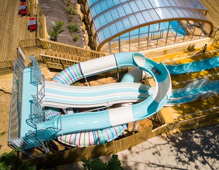 Camping Le Val d'Ussel, 4*
