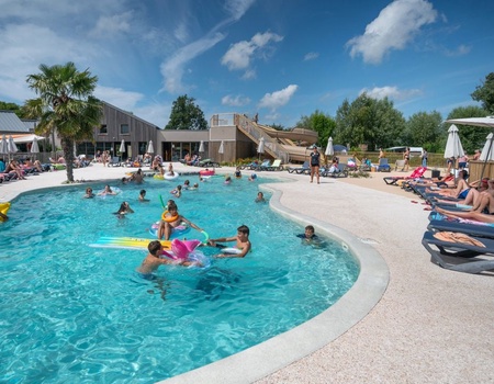 Flower Camping les Aubepines, 4*