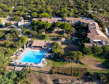 Pause ensoleillée de luxe à Gordes - 5* - 1