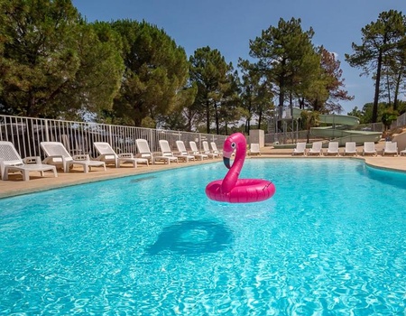 Camping La Pinède en Provence, 3* - 4