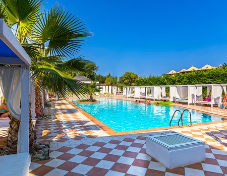 Hôtel Zeus Hotels Ydoria Resort 4*