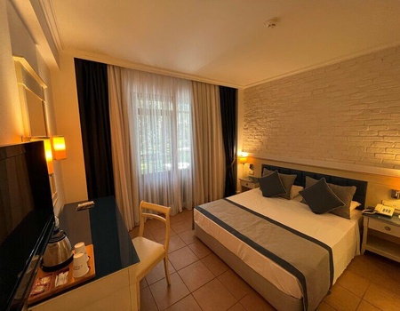 Hôtel Club Coralia Champion Holiday Village 5* - 5