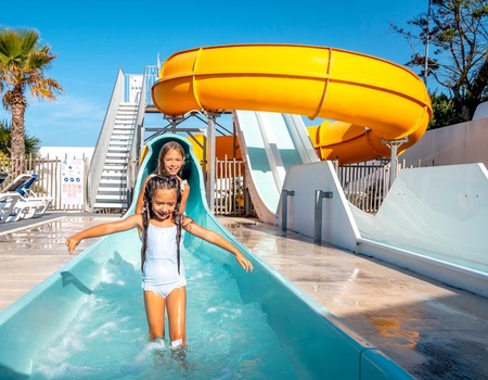 Camping Paradis Au port de l'houmeau., 4* - 2