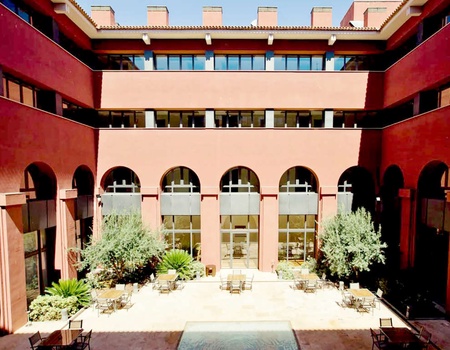 Dîner gastronomique pour deux personnes, espace bien-être et bouteille de cava à Cuidad Real - 4* - 5