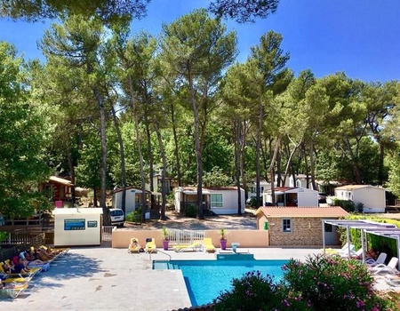 Camping Le Devancon, 3*