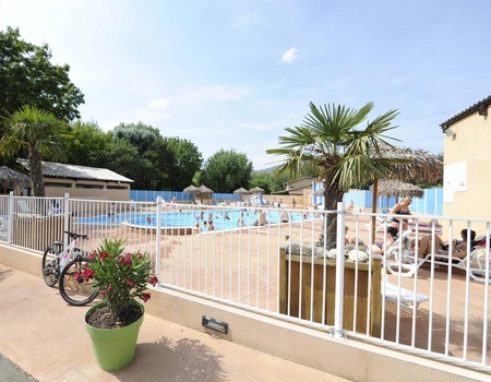 Camping Paradis du Viaduc, 4*