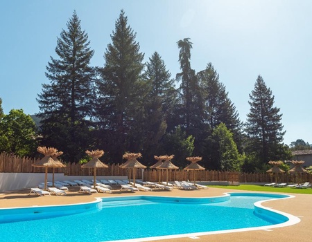 Camping du Château de l'Hom, 4* - Saumane, Sud Est - Image 2