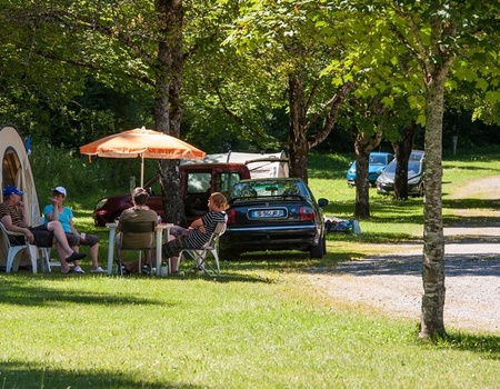 Camping de L'Île du Chéran, 3* - 5