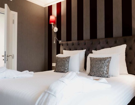 Séjour en chambre triple à la décoration simple et design - 4* - 1