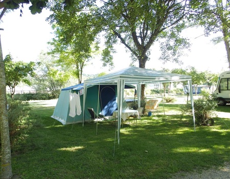 Camping Le Tivoli, 3* - 4