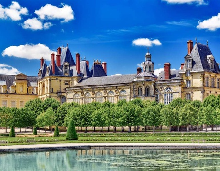 Découvrez Fontainebleau depuis un cadre ravissant - 4*