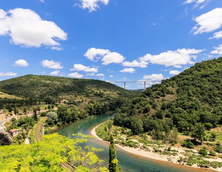Camping maeva Escapades Millau Plage 4* - Aveyron - Millau, Sud Ouest - Image 1