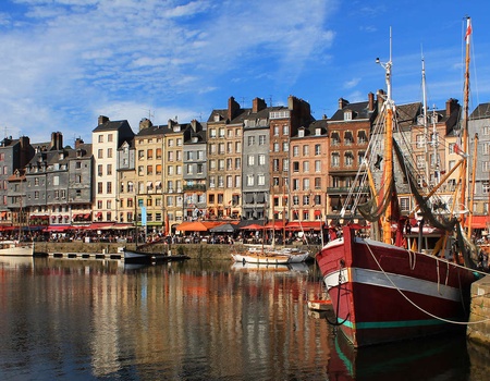 Offrez-vous une parenthèse romantique et détente dans la charmante ville d'Honfleur - 3*