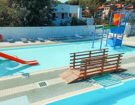 Camping Mare e Pineta, 4* - 4