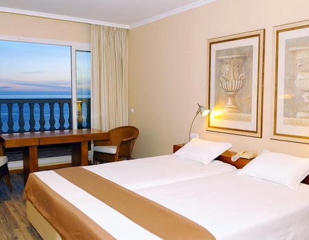 Hôtel Enotel Sunset Bay 4* - 5