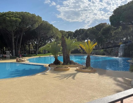 WeCamp Cala Montgo, 4* - 5