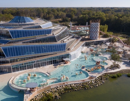 Center Parcs Villages Nature Paris + billets d’accès aux 2 Parcs Disney®
