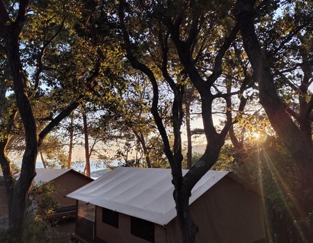 Camping l'Esplanade, 4* - 4