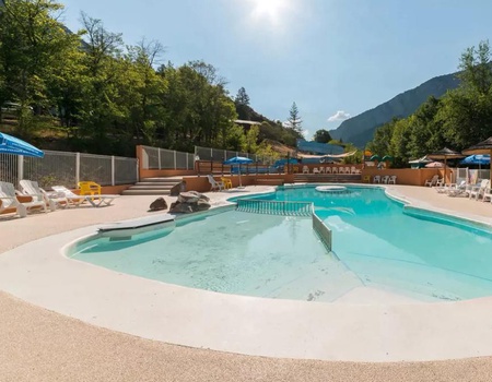Flower Camping Le Clot du Jay, 3* - 4