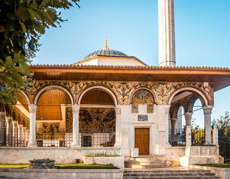 Autotour Albanie Incontournable en 3* ou 4* - Tirana, Albanie - Image 2