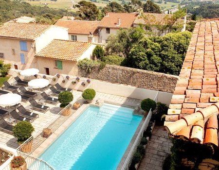 Bien être et gastronomie au coeur du village provençal à 30 minutes de Marseille - 4* - 1