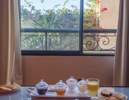 Riad Hasna Espi - 1