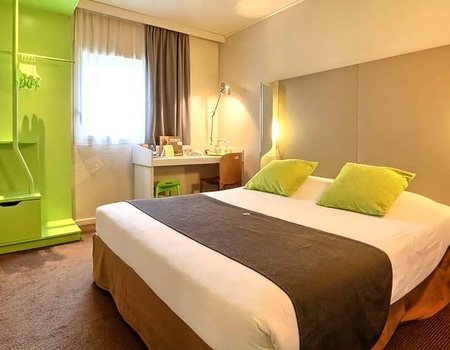 Ambiance moderne aux portes de Paris 3*