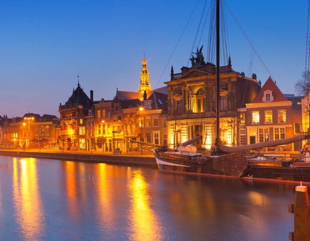 Confort, convivialité et grasses matinées pendant votre séjour à Haarlem - 3*