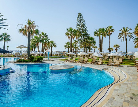 Hôtel Golden Bay ***** - 4