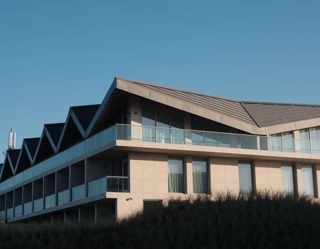Nuit de luxe avec vue sur la mer sur la plage de Bloemendaal - 4* - 3