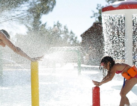 Camping Les Reflets du Quercy, 4* - 5