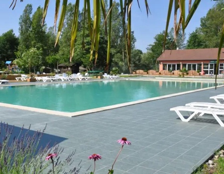 Camping Les 3 Lacs du Soleil, 4* - 1