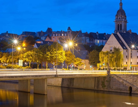 Découvrez le centre historique du Mans - 4*