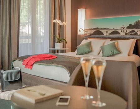 Escapade romantique avec dîner 3 plats au coeur d'Avignon - 4* - Avignon, Sud Est - Image 3