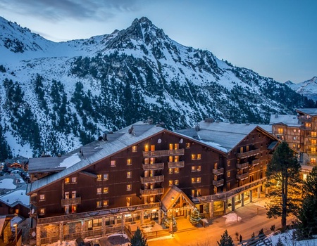 Résidence travelski home premium Chalets Altitude & Ours 5*