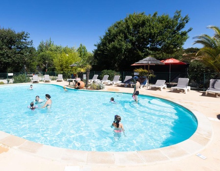 Camping En Chon Les Pins, 3*