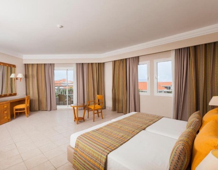 Hôtel Thabraca Thalasso & Diving 4* - 5