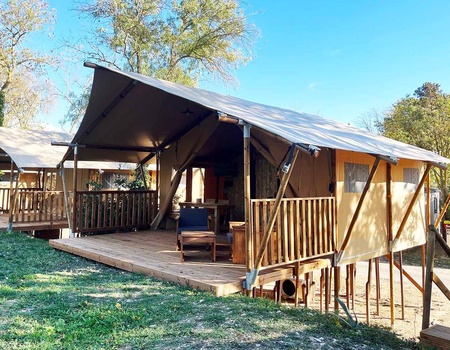 Camping Le Val de Cesse, 4*