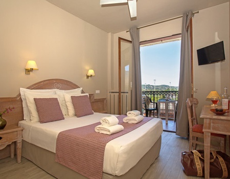 Village Vacances Le Castel Luberon 3* - 3