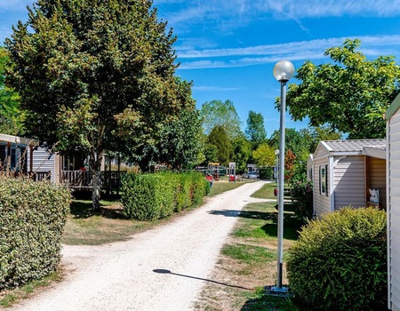 Flower Camping Le Tiradou, 3* - 5