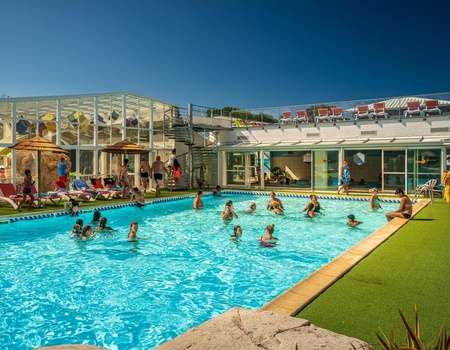 Camping Les Pirons, 5* - 4