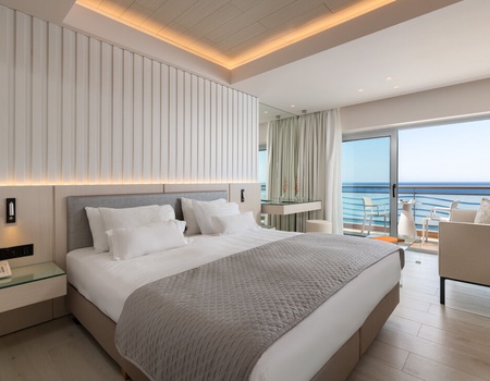 Hôtel Mediterraneo 4* - 5