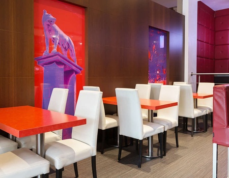 Douce Nuit de Noël : Confort, petit-Déjeuner et Bulles Festives - 4* - 4